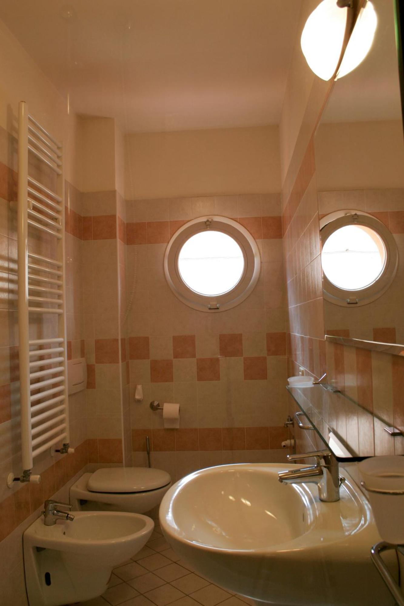 Residence Olimpo Rimini Ngoại thất bức ảnh